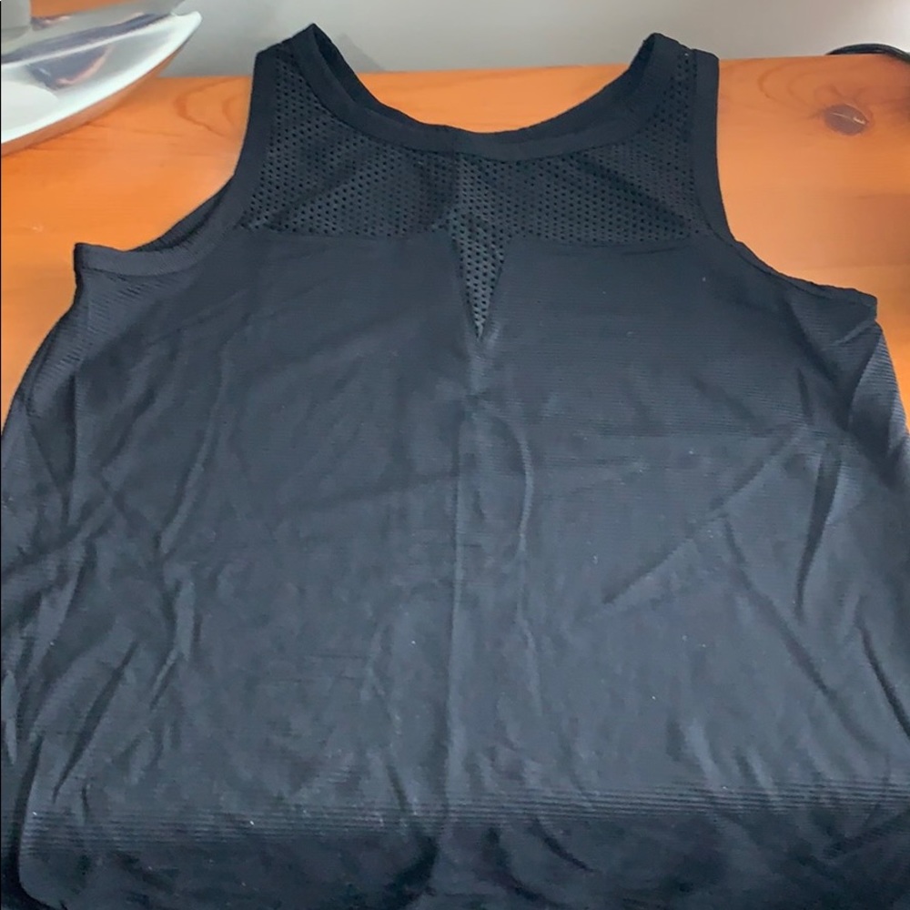 Lorna Jane Black Tank Top!! Ships super fast!!